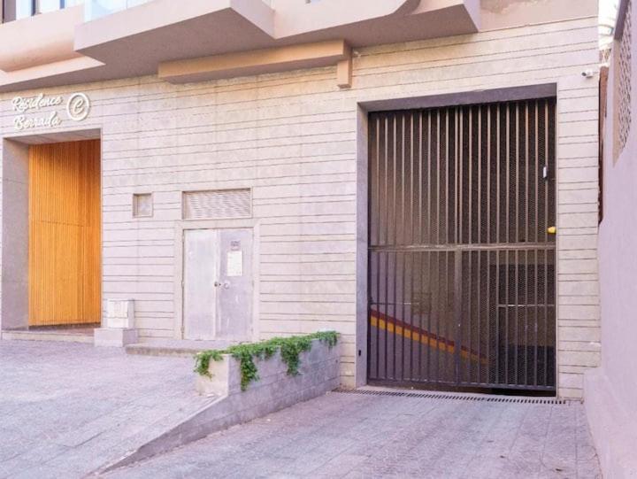 Modern Luxury Retreat: 2-Bedroom Apartment In The Heart Of Marrakech Маракеш Екстериор снимка